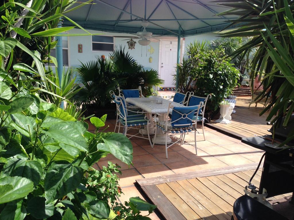 Angelfish Inn Hollywood Bagian luar foto