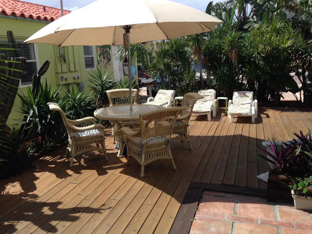 Angelfish Inn Hollywood Bagian luar foto