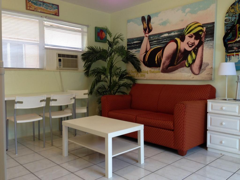 Angelfish Inn Hollywood Ruang foto