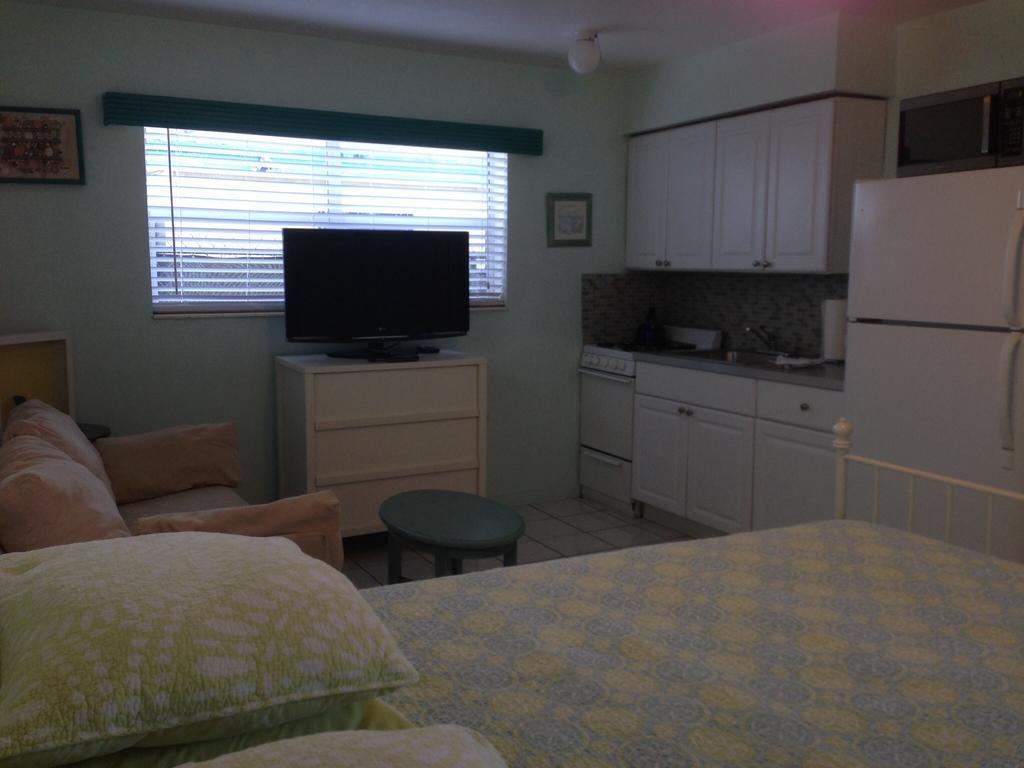 Angelfish Inn Hollywood Ruang foto