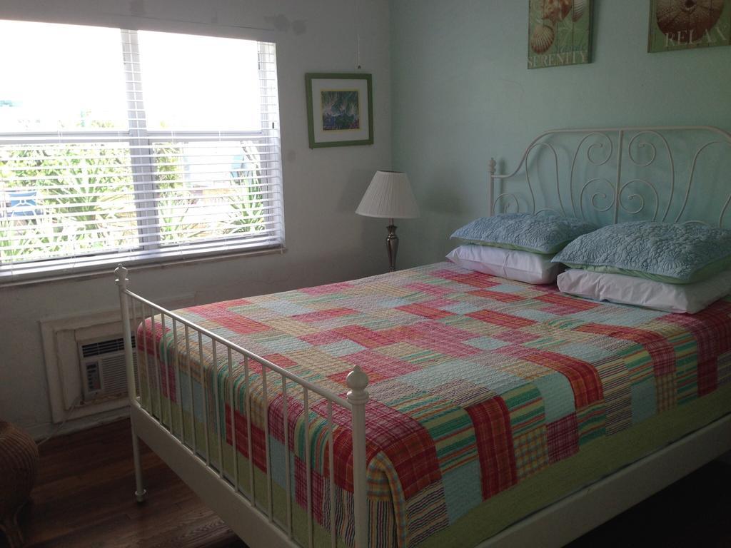 Angelfish Inn Hollywood Ruang foto